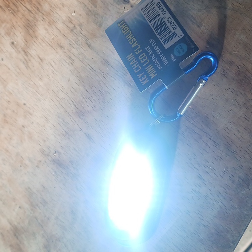 Key chain led flashlight - Picture 4 of 4